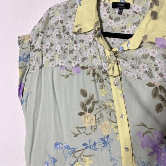 5/$25 Yest Green Yellow Purple Floral Button Up Shirt Sleeve Blouse 12 - Picture 7 of 11